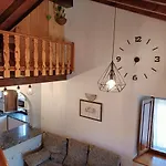 Rurales La Casa Vieja De