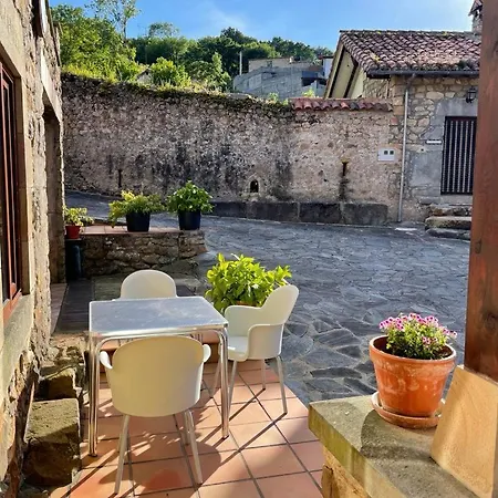 Rurales La Casa Vieja De Alceda *