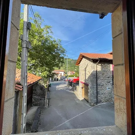 Rurales La Casa Vieja De Alceda Hostel *