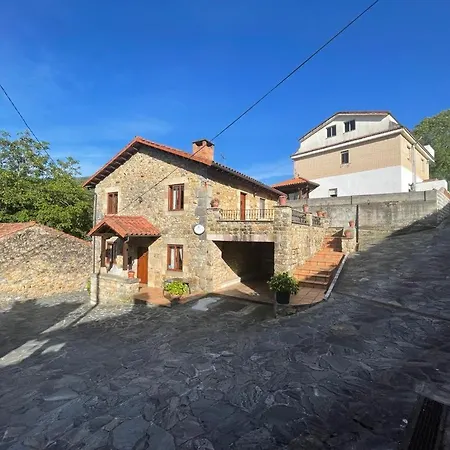 Rurales La Casa Vieja De Alceda Hostel *