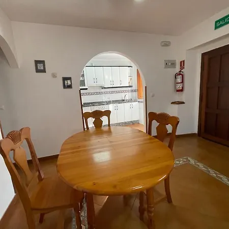 بيت شباب Rurales La Casa Vieja De Alceda
