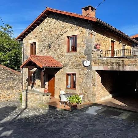 Rurales La Casa Vieja De Alceda Hostel