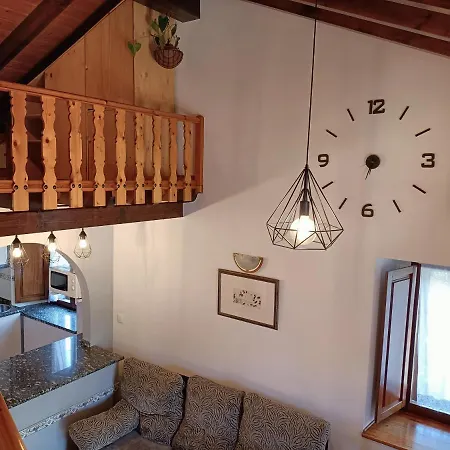 Rurales La Casa Vieja De