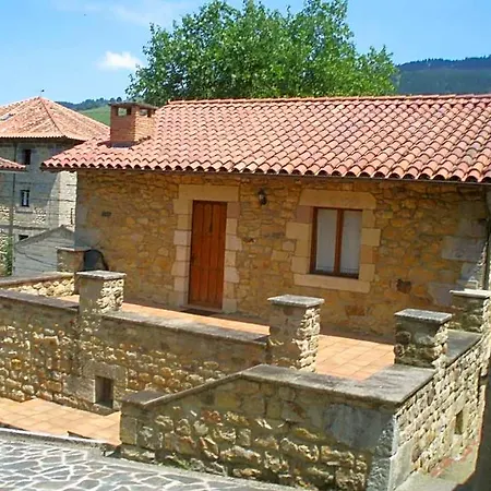 Hostel Rurales La Casa Vieja De *