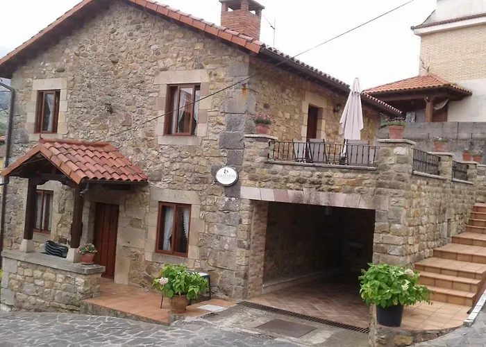 Rurales La Casa Vieja De