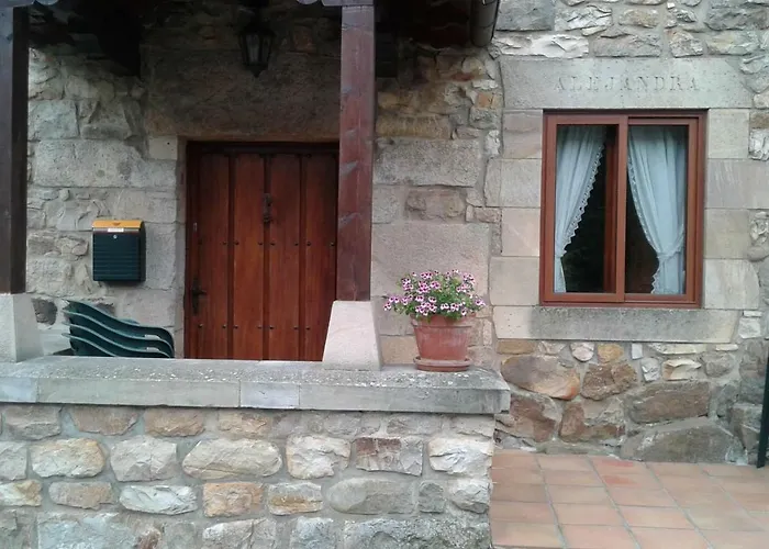 Rurales La Casa Vieja De Alceda